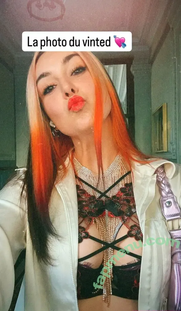 Lila Lacombe nude photo #0026 (lilalacombe)