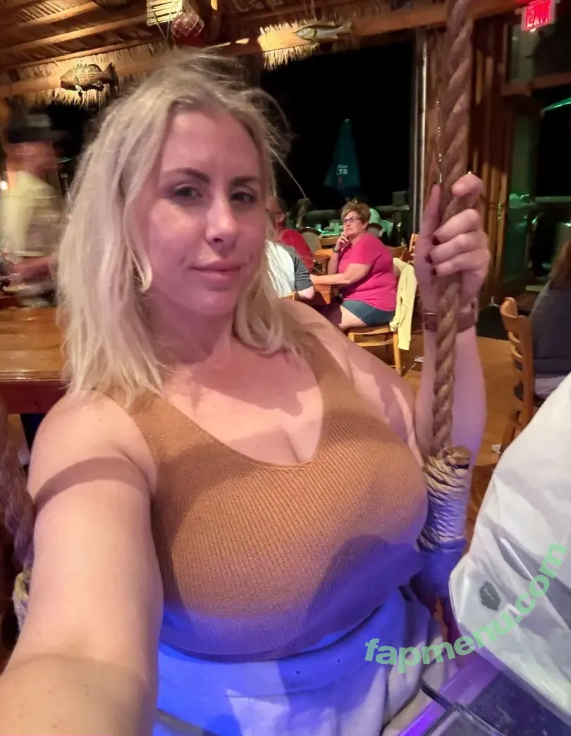 Lila Lovely nude photo #0344 (Lila_lovelyxxx / lila_lovely / lovinglilalovely)