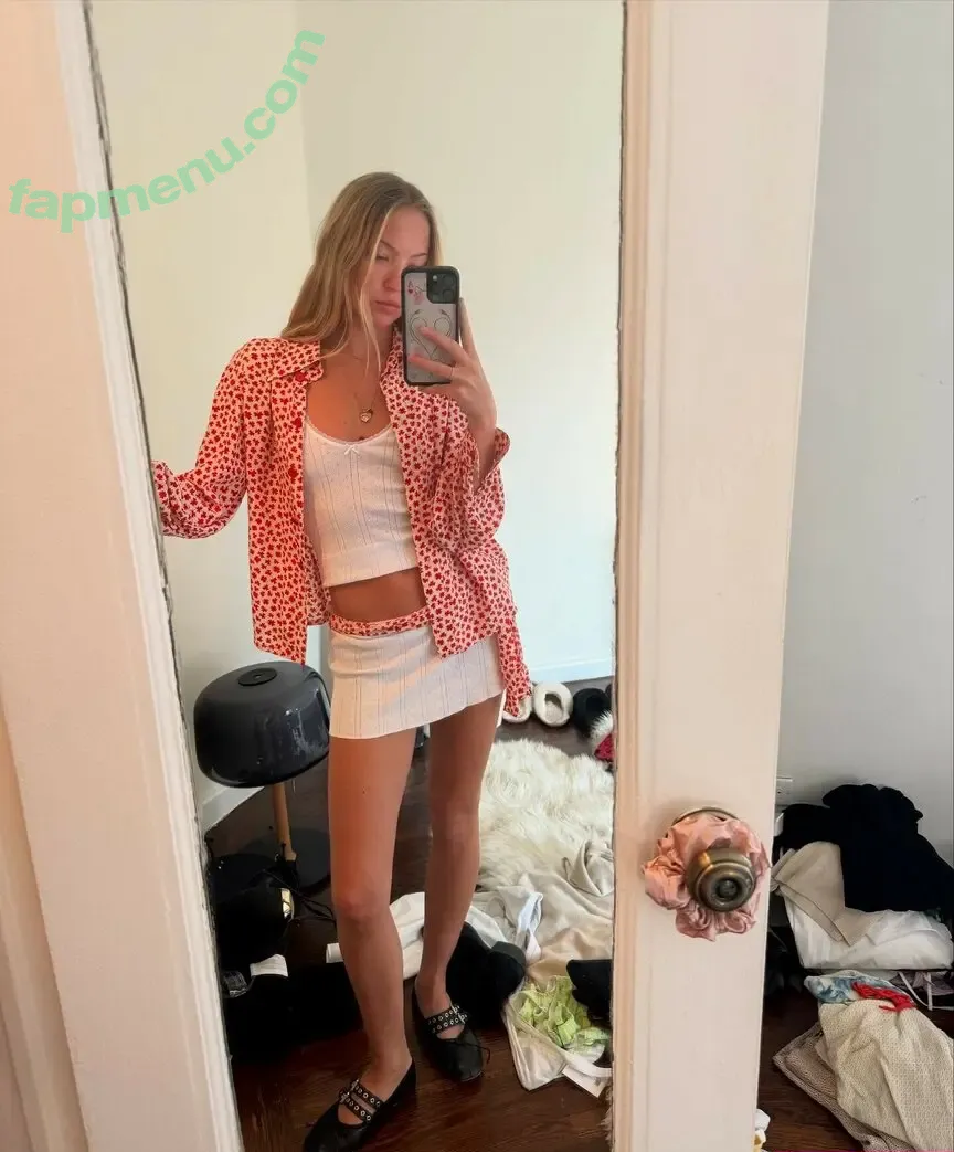 Lila Moss nude photo #0161 (lilamoss)