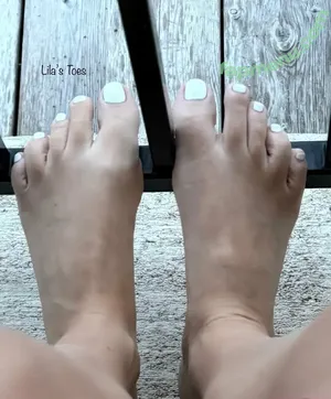 lilas.toes / lilas.toes1 nude photo #0088