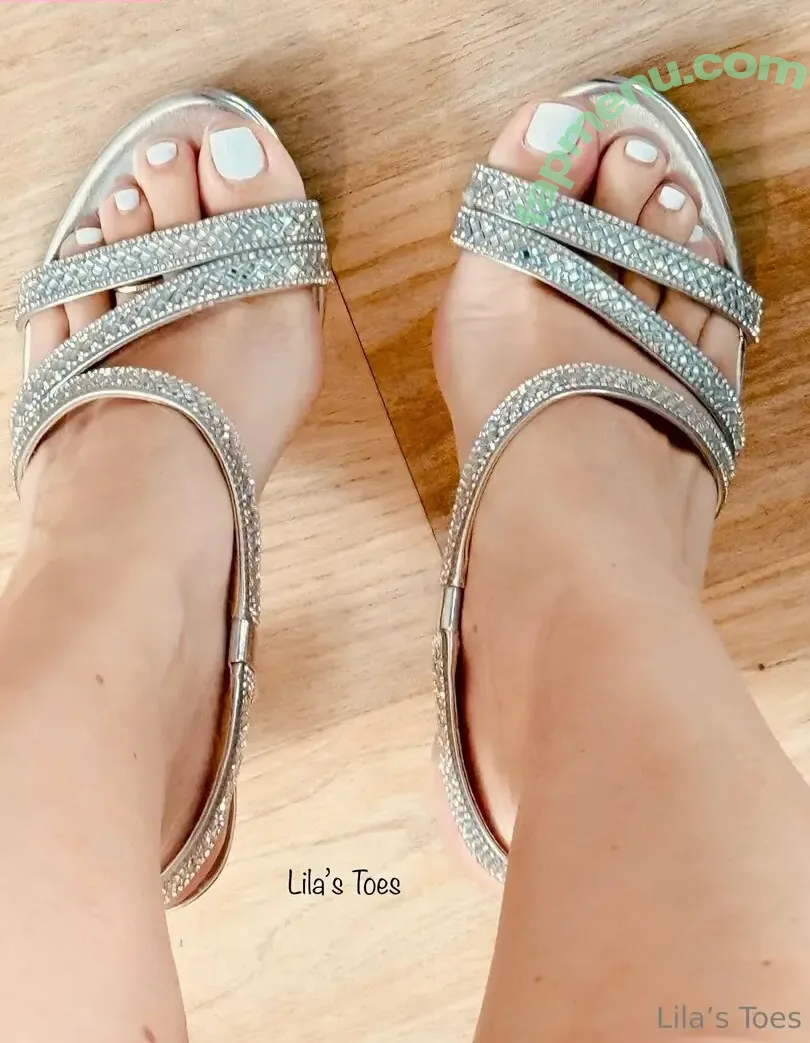 lilas.toes nude photo #0100 (lilas.toes1)