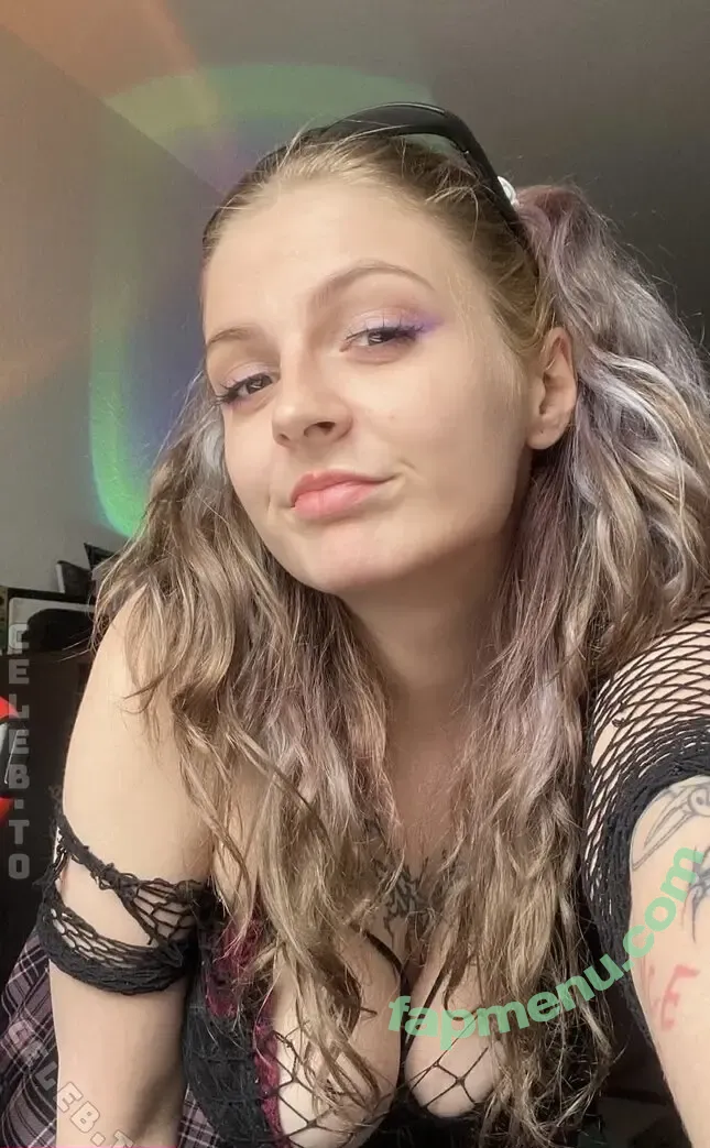 LilaSprite nude photo #0130 (LilaSprite)