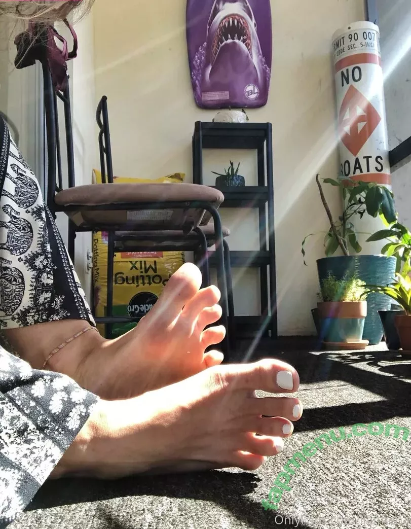 lilathena nude photo #1188 (lilathena)