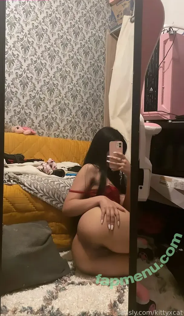 lilaxgsm nude photo #0193 (kittyxcat / lilagamble)