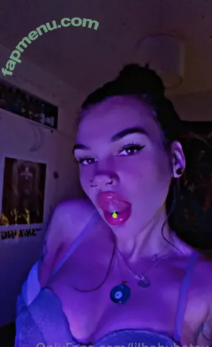 Lilbabybatsy / cinnamonspicexoxo nude photo #0095