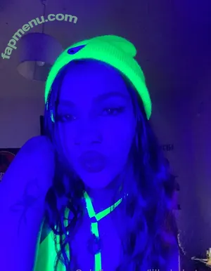 Lilbabybatsy / cinnamonspicexoxo nude photo #0142