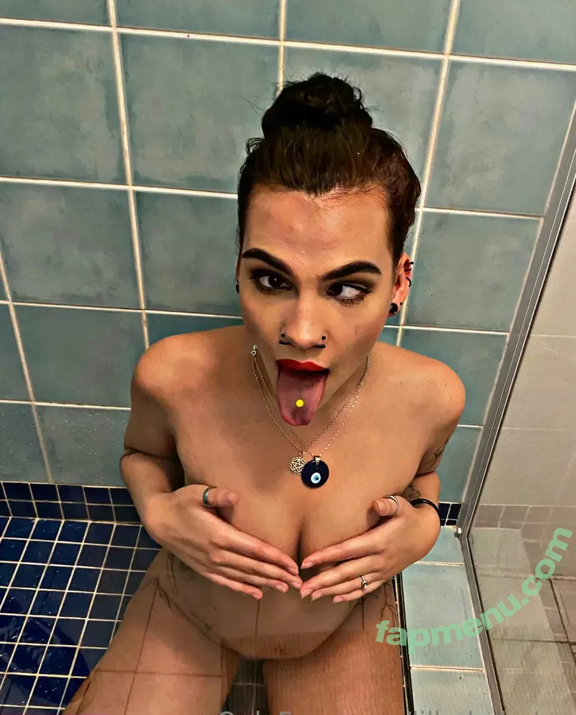 Lilbabybatsy nude photo #0069 (cinnamonspicexoxo)