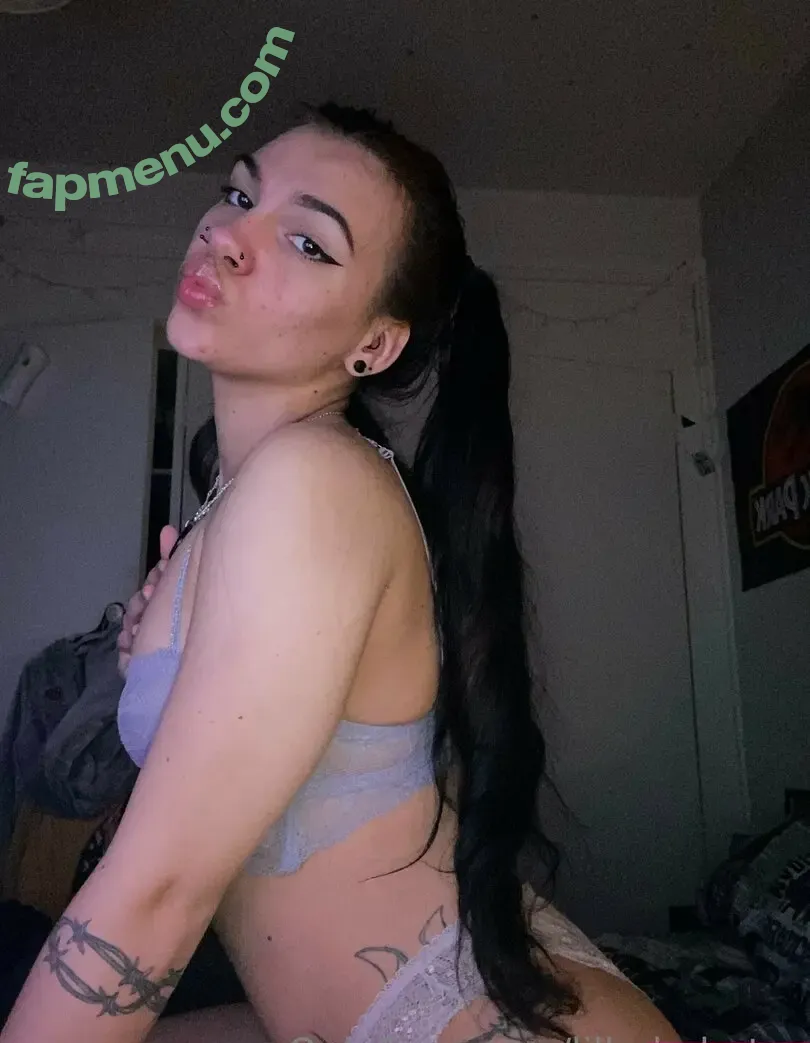 Lilbabybatsy nude photo #0114 (cinnamonspicexoxo)