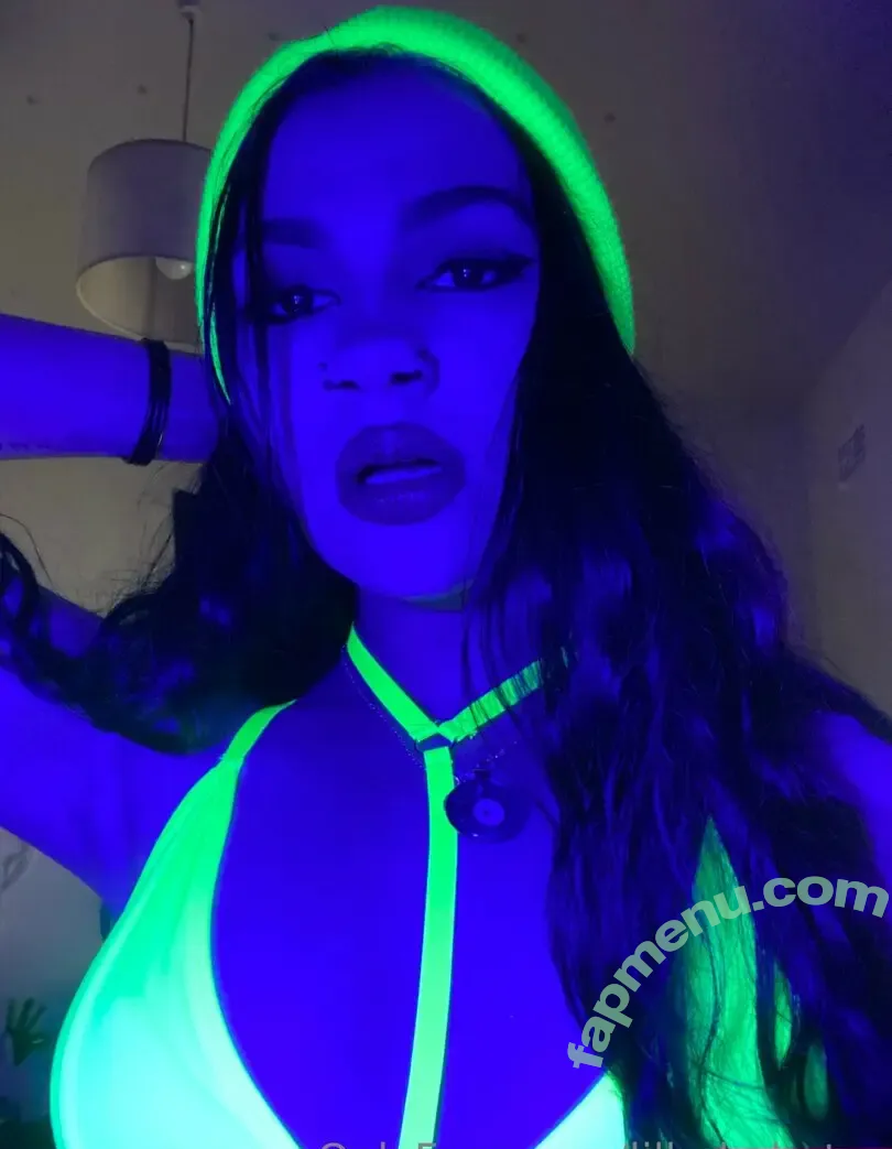 Lilbabybatsy nude photo #0141 (cinnamonspicexoxo)