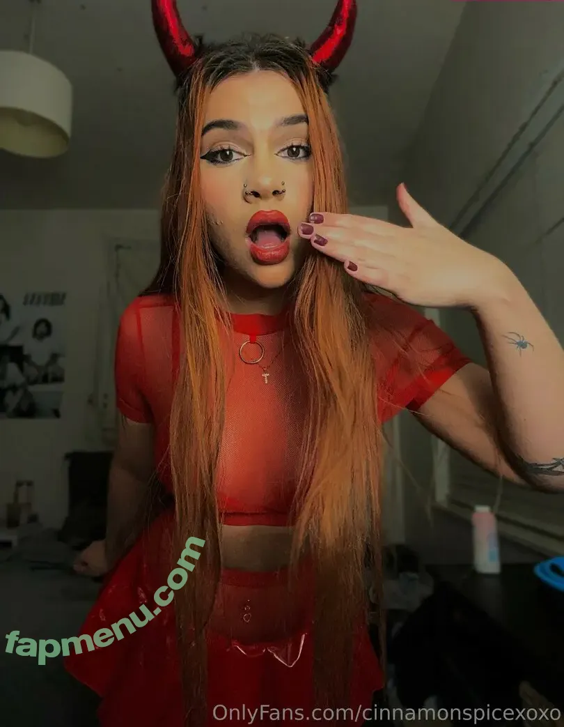 Lilbabybatsy nude photo #0193 (cinnamonspicexoxo)