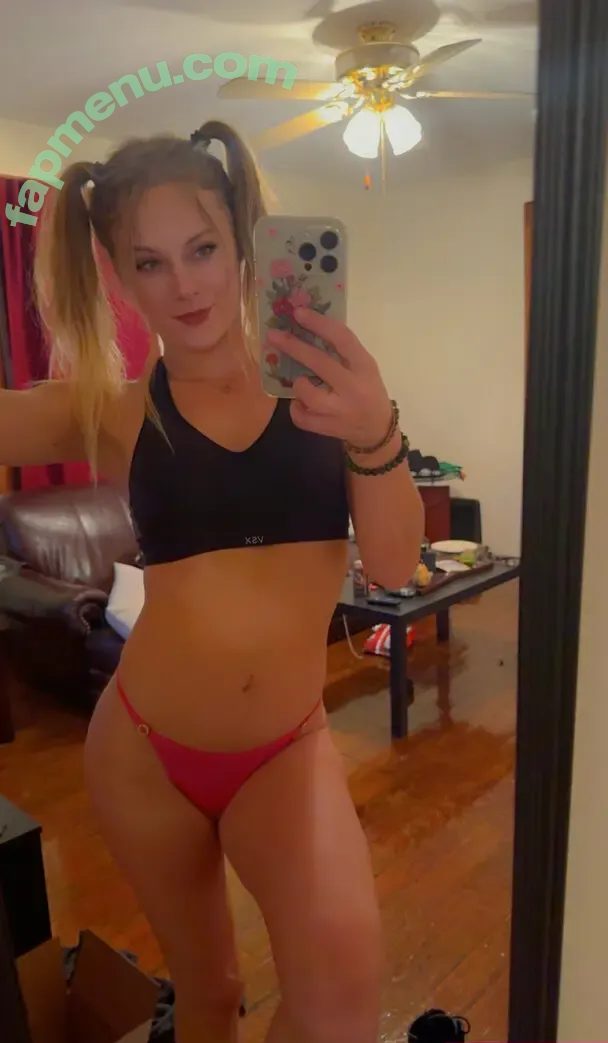 lilbabyyyy2000 nude photo #0001 (lilbabyyy2000)