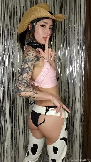 lilbathory / lil.bathory nude photo #0088
