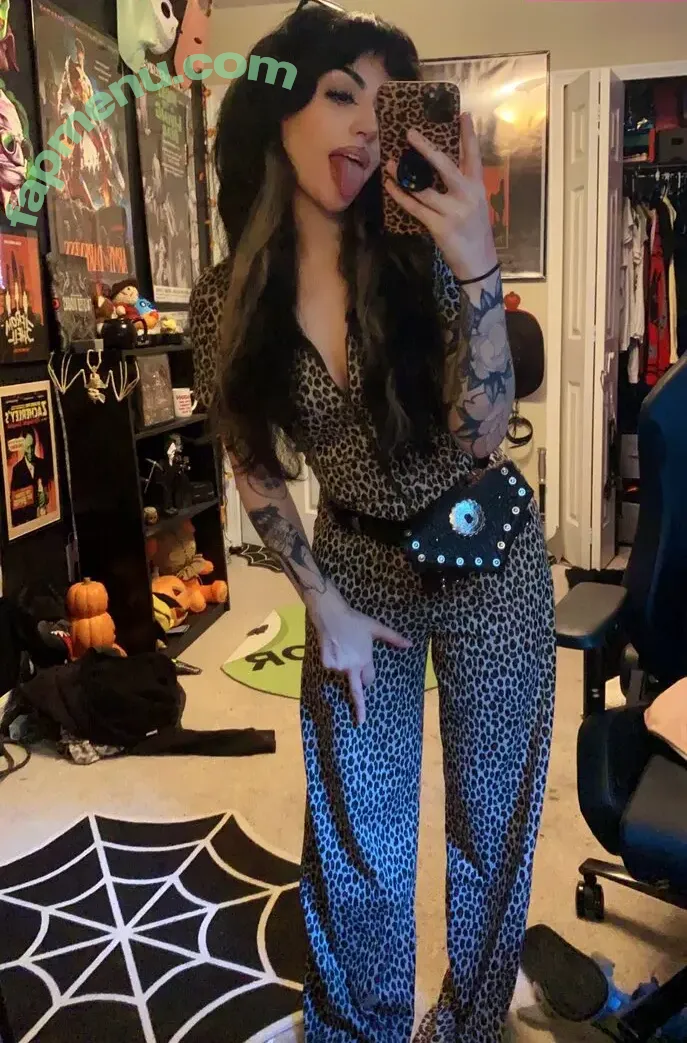 lilbatty nude photo #0514 (Skye Bedell / lil.batty / lilbattyy)