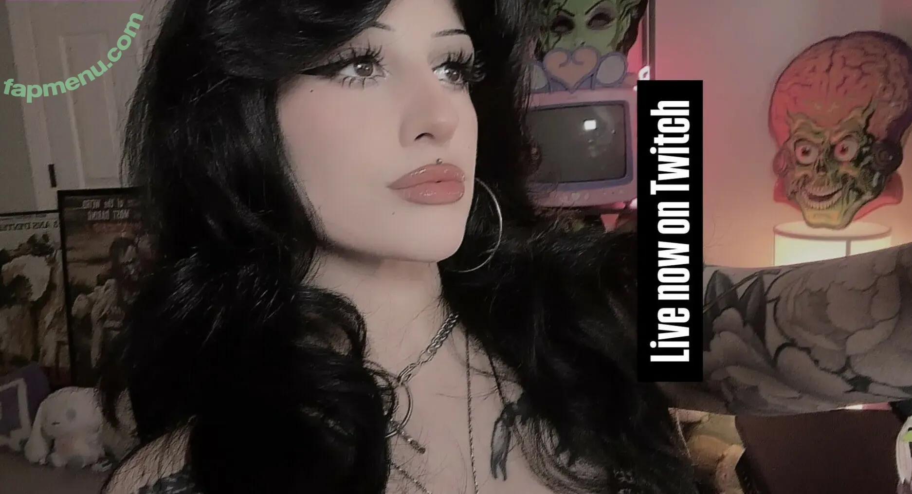 lilbatty nude photo #0546 (Skye Bedell / lil.batty / lilbattyy)