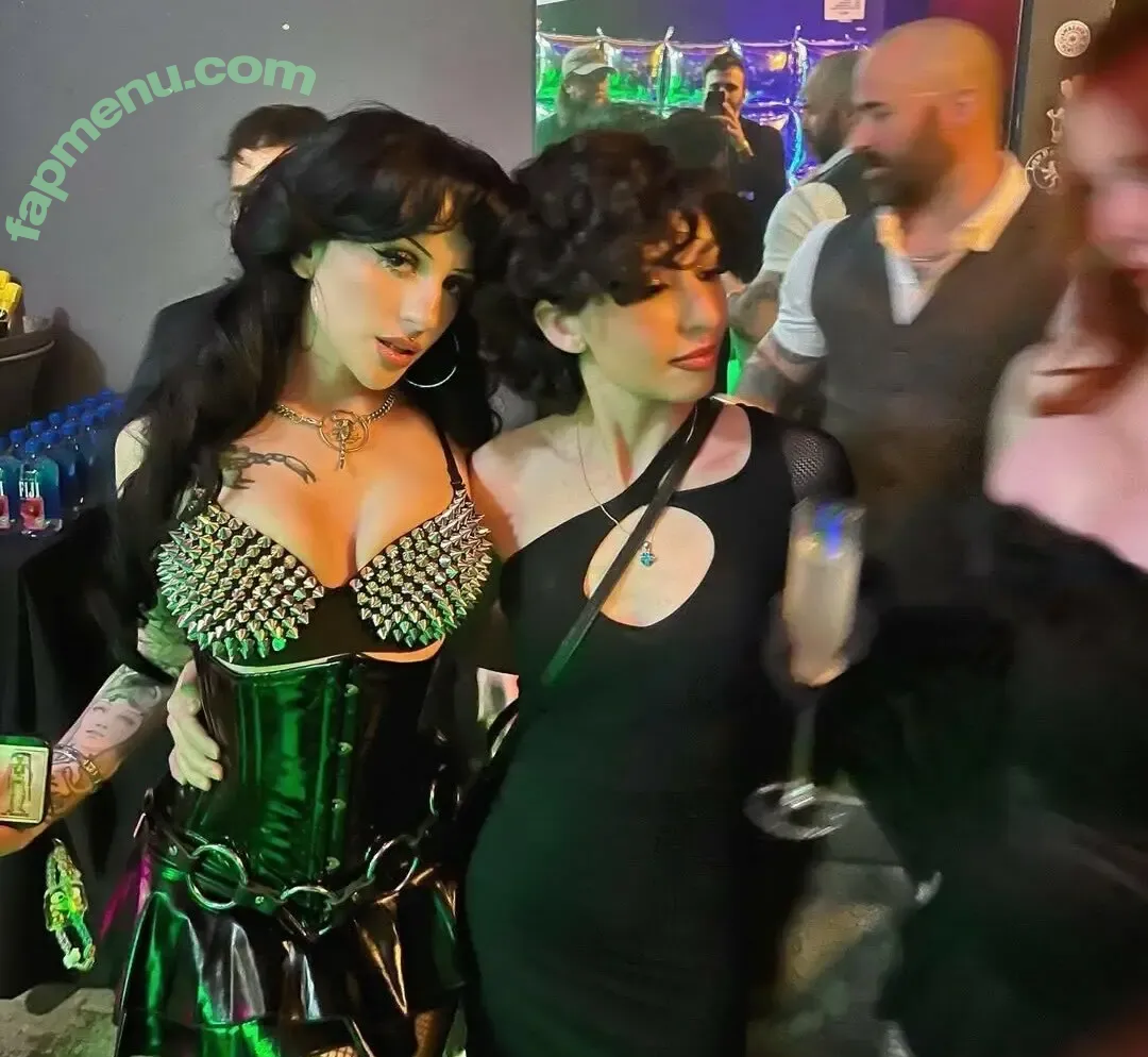 lilbatty nude photo #0556 (Skye Bedell / lil.batty / lilbattyy)