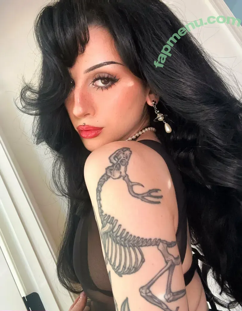 lilbatz nude photo #0011 (lil.batzz)