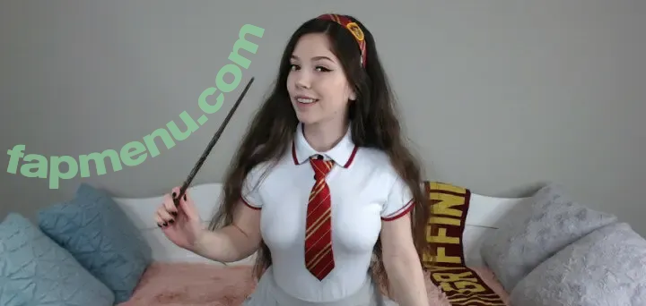 LilCanadianGirl nude photo #0098 (lilcanadiangirlx)