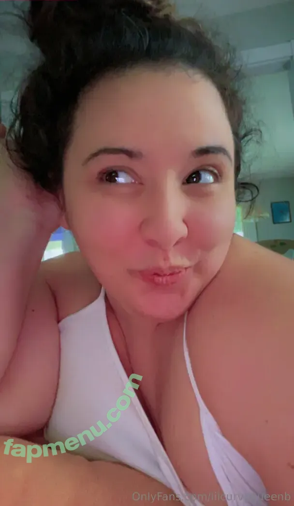 Lilcurvyqueenb nude photo #0004 (QueenBess / lilli_queenb)