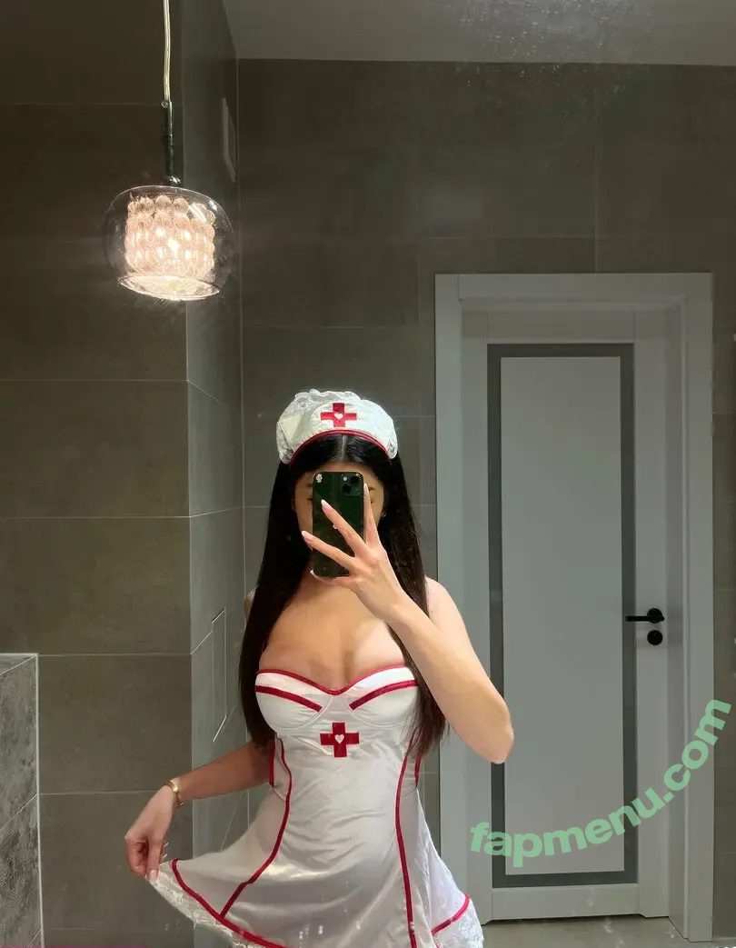 lilcutieraee nude photo #0005 (lilcutieayra)