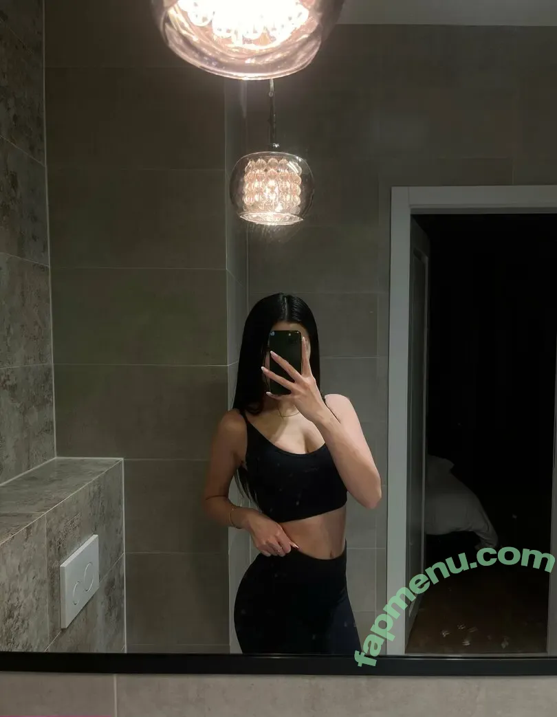 lilcutieraee nude photo #0014 (lilcutieayra)