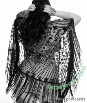 lildebbiecakes / lynzifer nude photo #0060