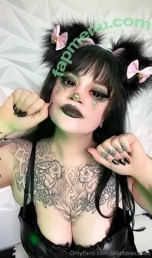 lildebbiecakes / lynzifer nude photo #0087