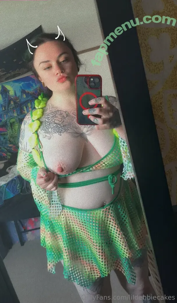 lildebbiecakes nude photo #0032 (debbiecakes420)