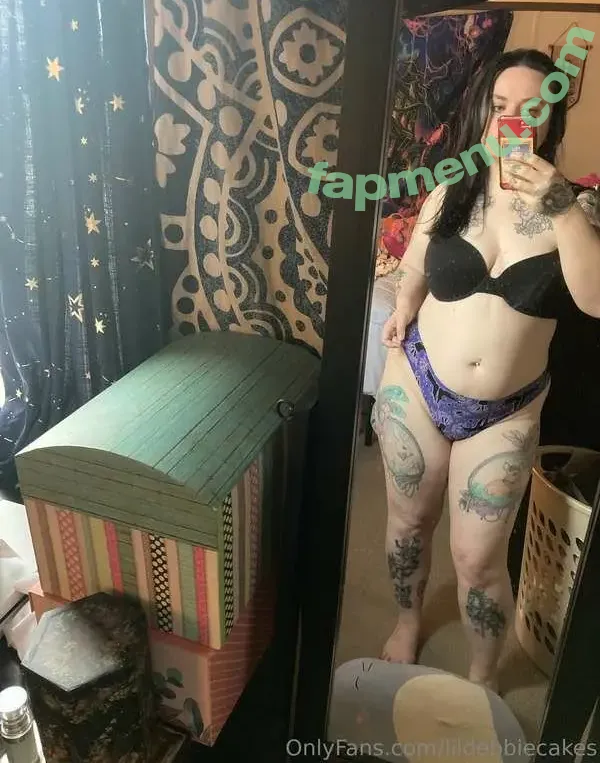 lildebbiecakes nude photo #0077 (lynzifer)