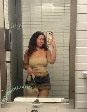 lildernn / lil.dernn nude photo #0085