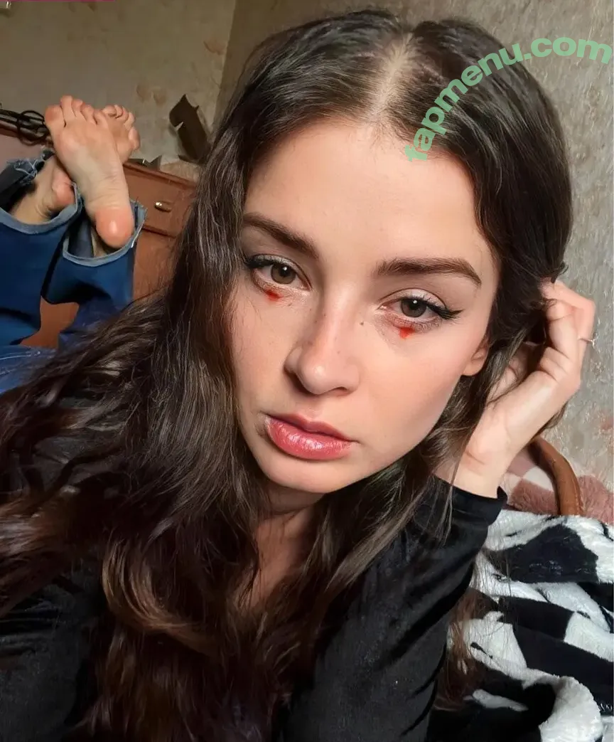 lildizzz nude photo #0001 (Dasha Lakis)