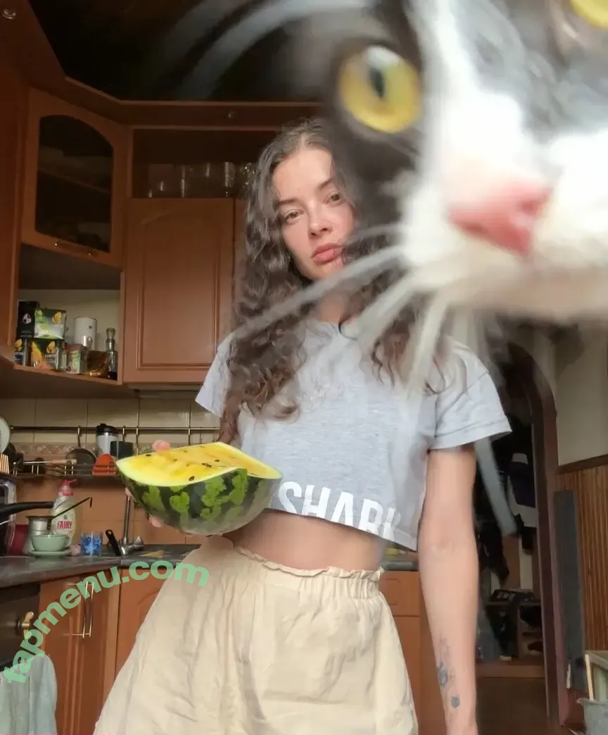 lildizzz nude photo #0019 (Dasha Lakis)