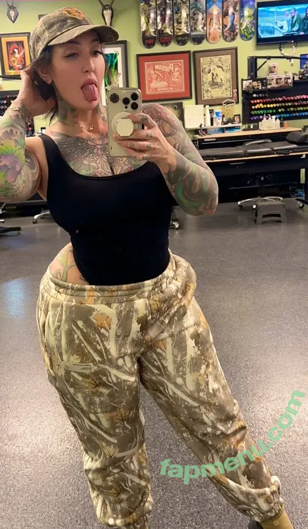 Lilflats nude photo #0002 (Jen Flats)