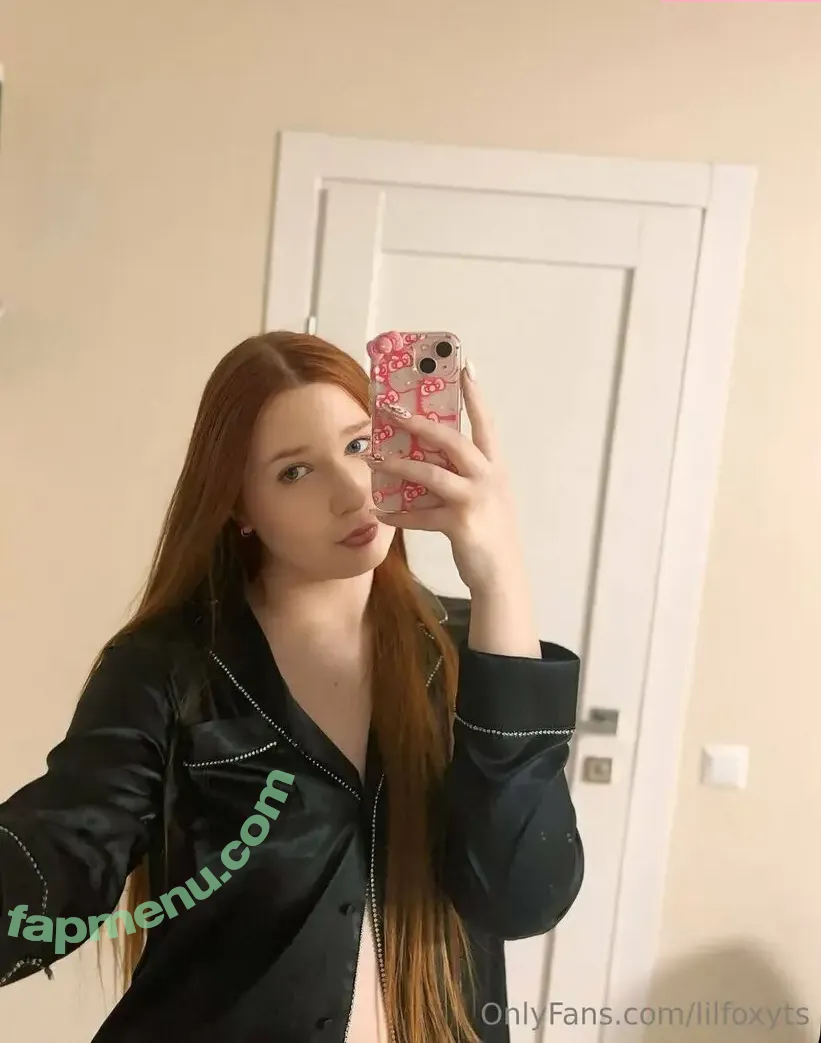 lilfoxyts nude photo #0039 (lilfoxy98)