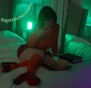 lilfuncakez / hyuna nude photo #0074