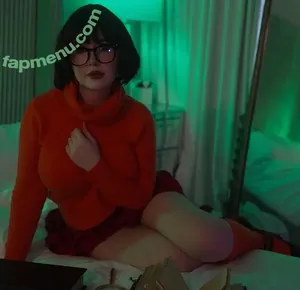 lilfuncakez / hyuna nude photo #0094