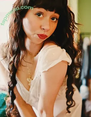 LilGigiBelle nude photo #0046