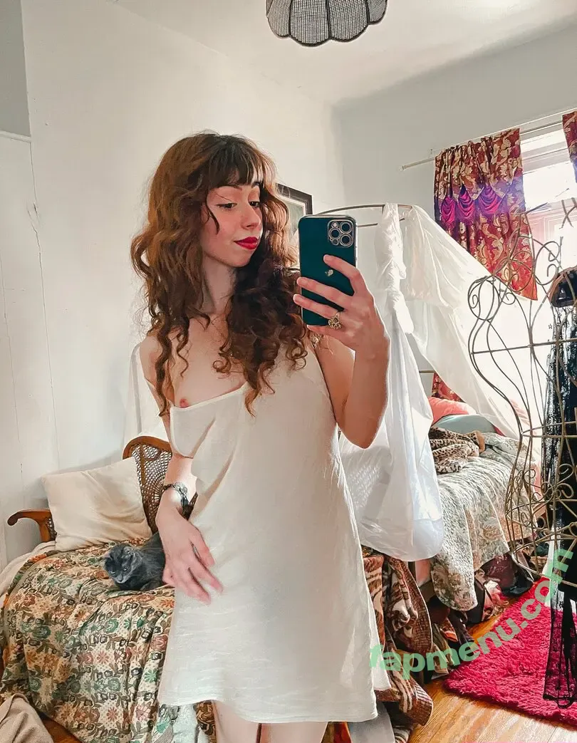 LilGigiBelle nude photo #0102 (LilGigiBelle)