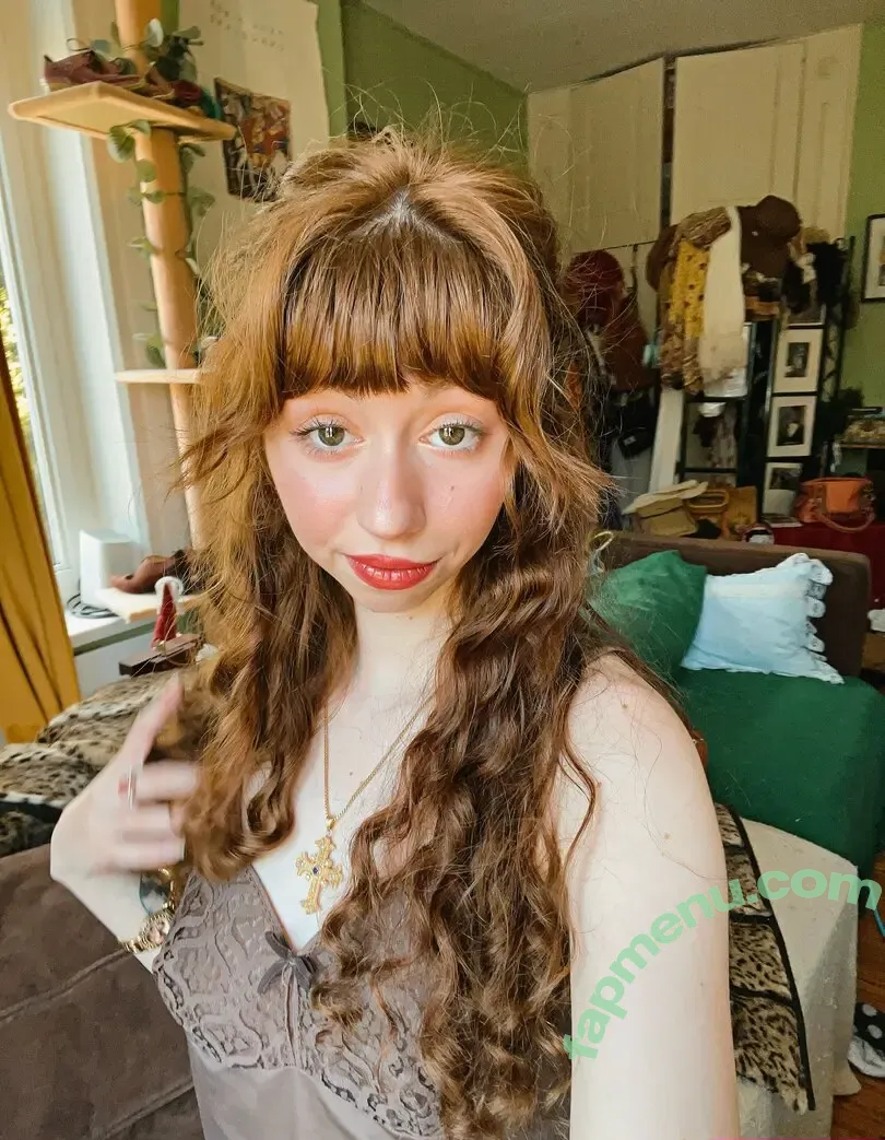 LilGigiBelle nude photo #0184 (LilGigiBelle)