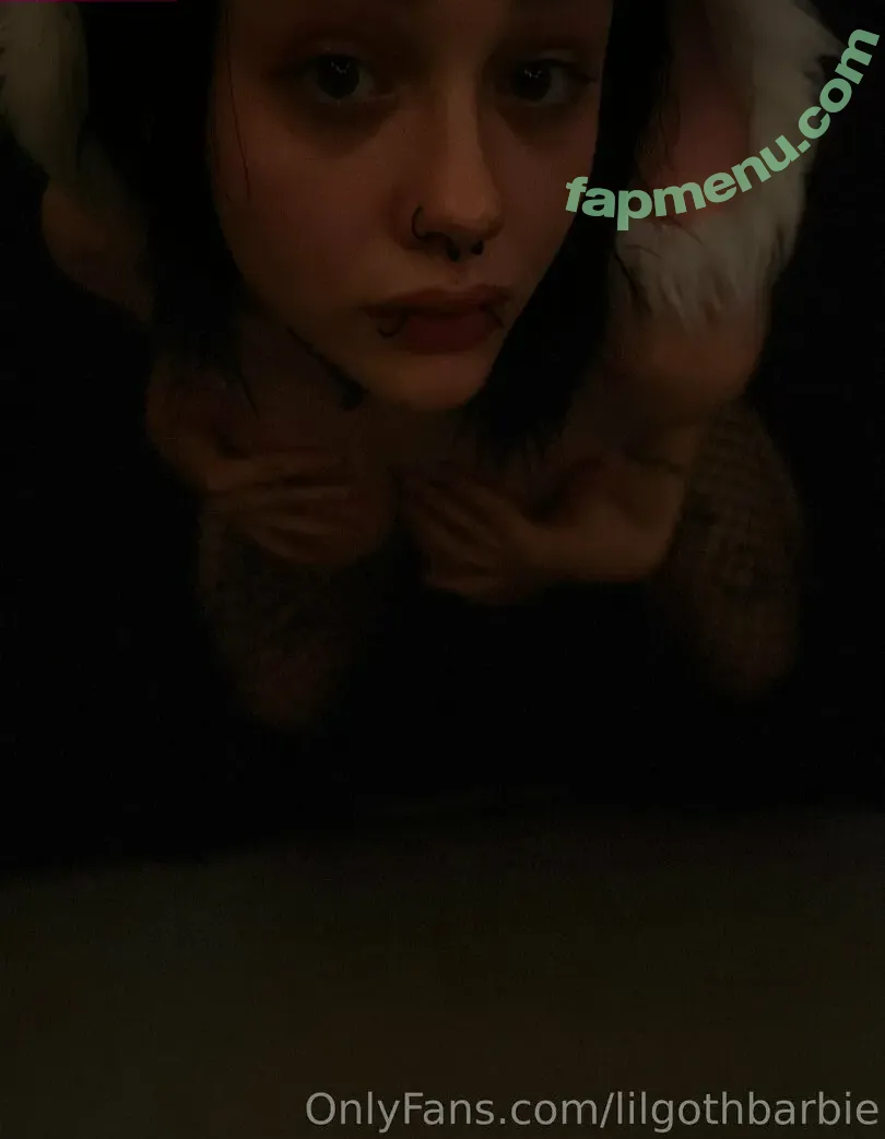 Lilgothbarbie nude photo #0093 (Lilgothbarbie)