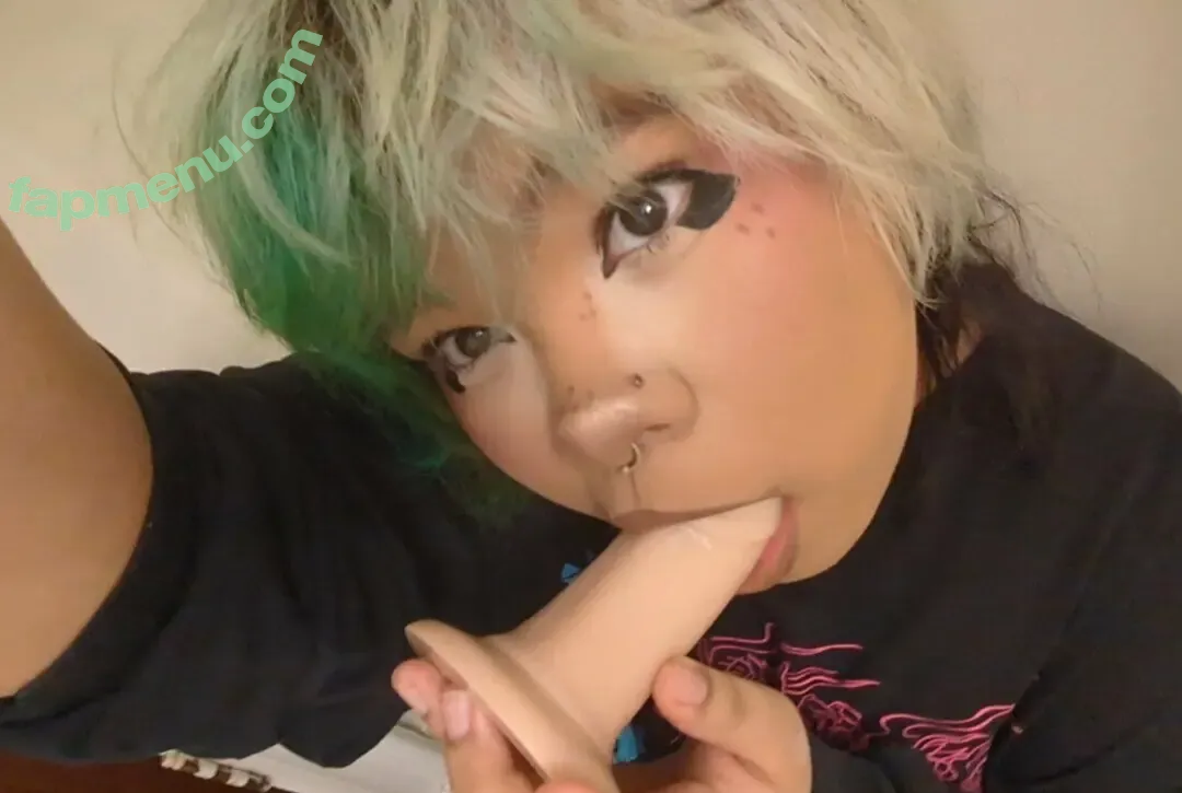 lilgrumppup nude photo #0010 (lilgrumppup)