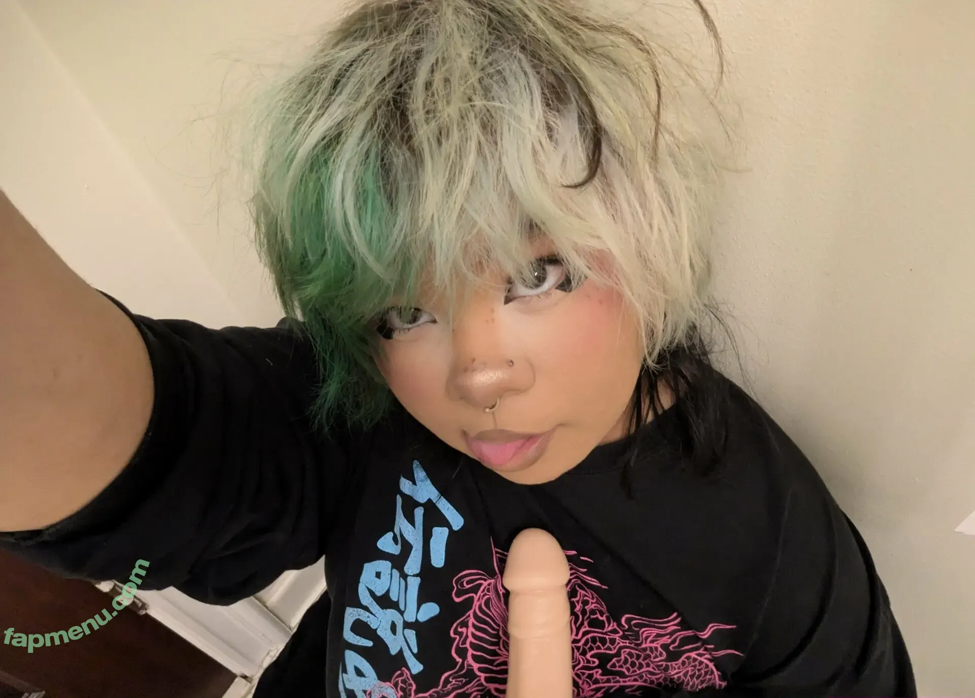 lilgrumppup nude photo #0021 (lilgrumppup)