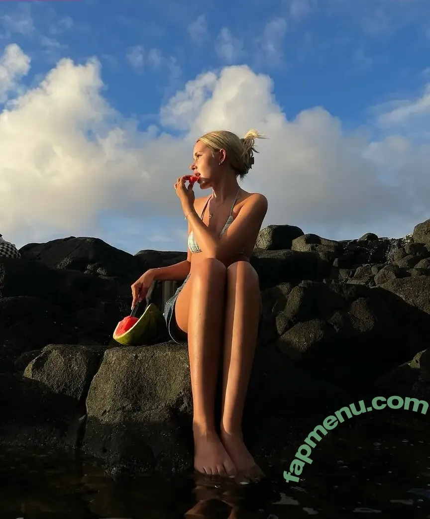 Lili Hamann nude photo #0210 (lilih)