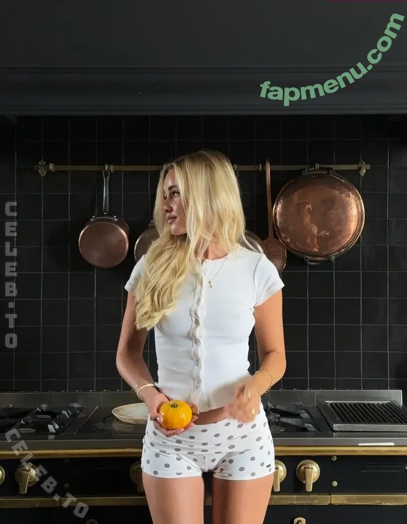 Lili Hamann nude photo #0248 (lili.hamann / lilih)