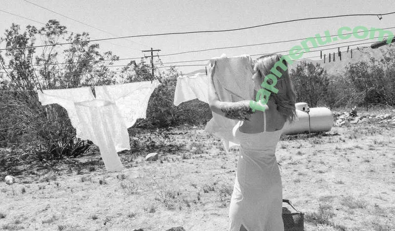 Lili Jane nude photo #0126 (demon.fatale / thelilithjane)