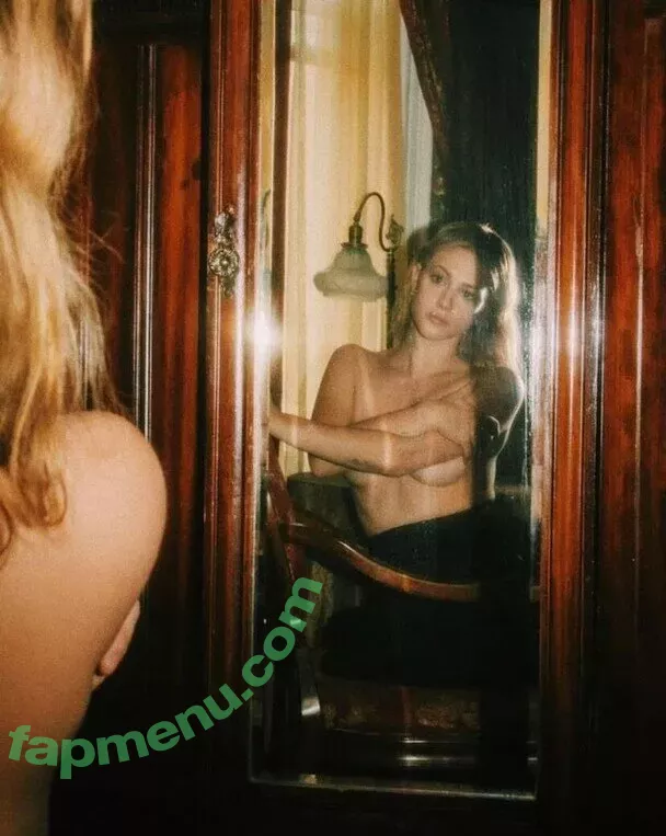 Lili Reinhart nude photo #0745 (Unpublished Photos / lilireinhart)