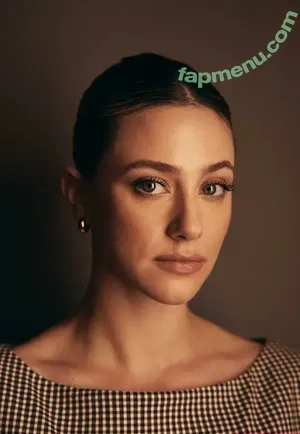 Lili Reinhart / Unpublished Photos / lilireinhart nude photo #1033