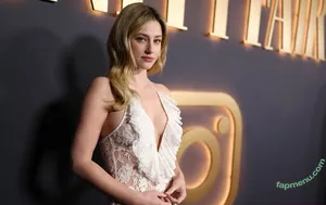 Lili Reinhart / Unpublished Photos / lilireinhart nude photo #1141