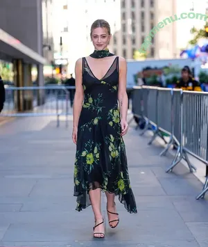 Lili Reinhart / Unpublished Photos / lilireinhart nude photo #1296