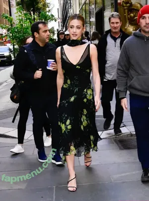 Lili Reinhart / Unpublished Photos / lilireinhart nude photo #1315