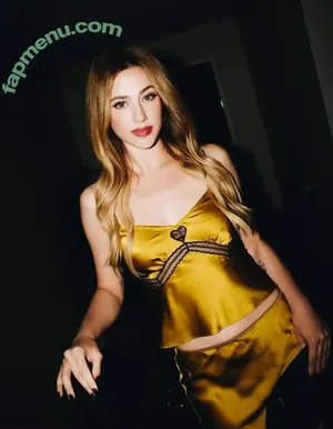 Lili Reinhart / Unpublished Photos / lilireinhart nude photo #1363